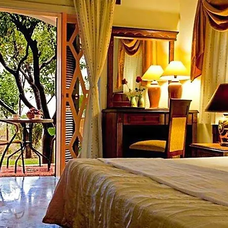 Hotel Gardens Unique 3*
